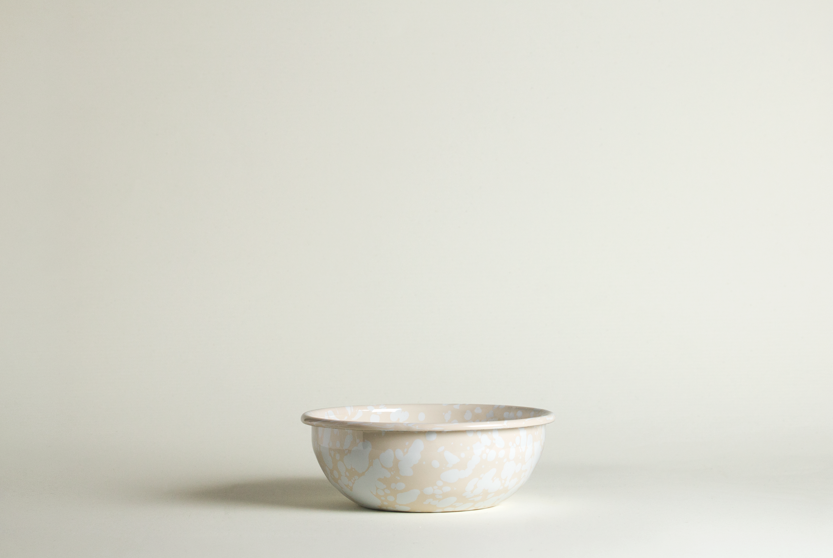 BOWL-16 <br> Ecru/Alba