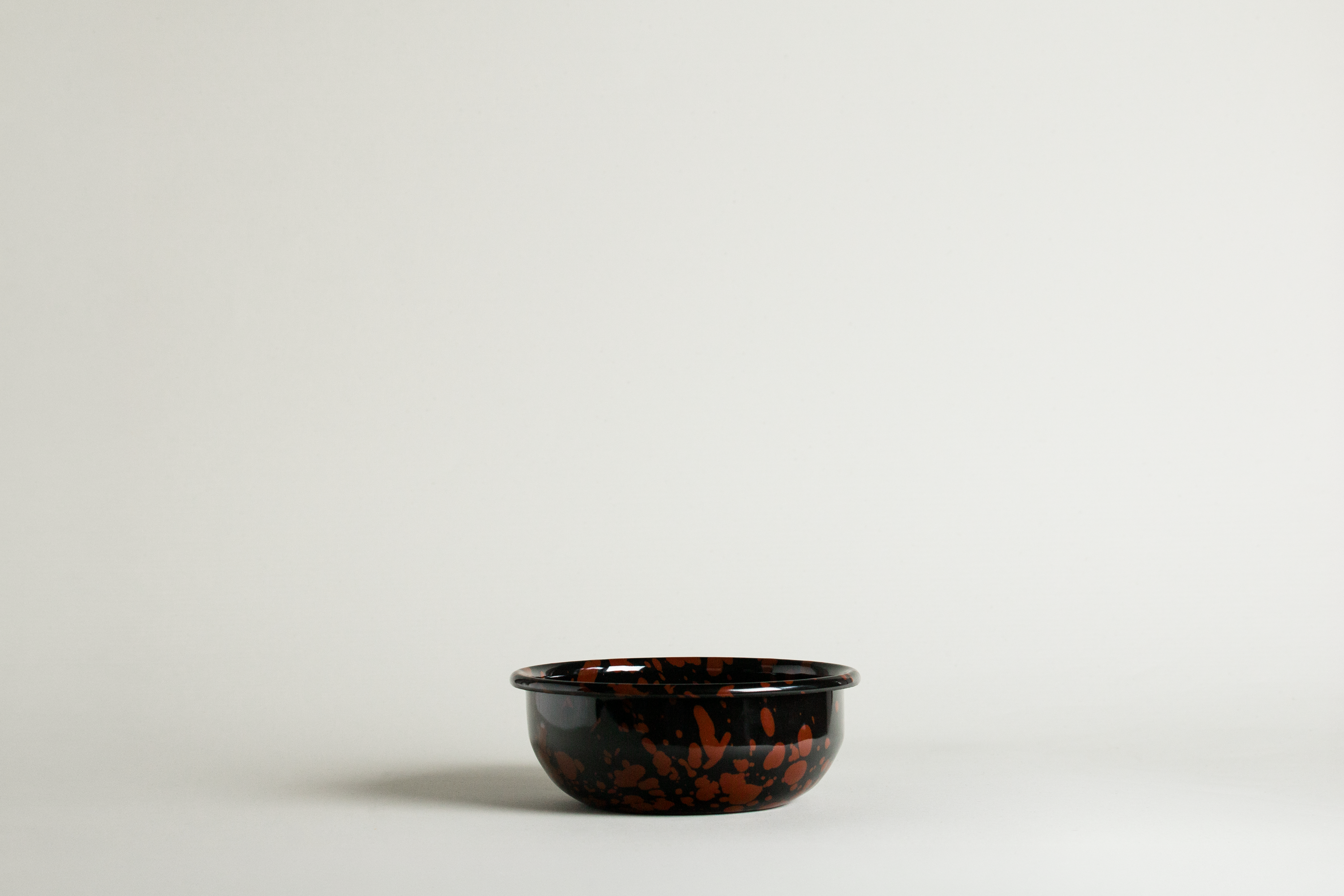 BOWL-14 <br> Onyx/Mokka