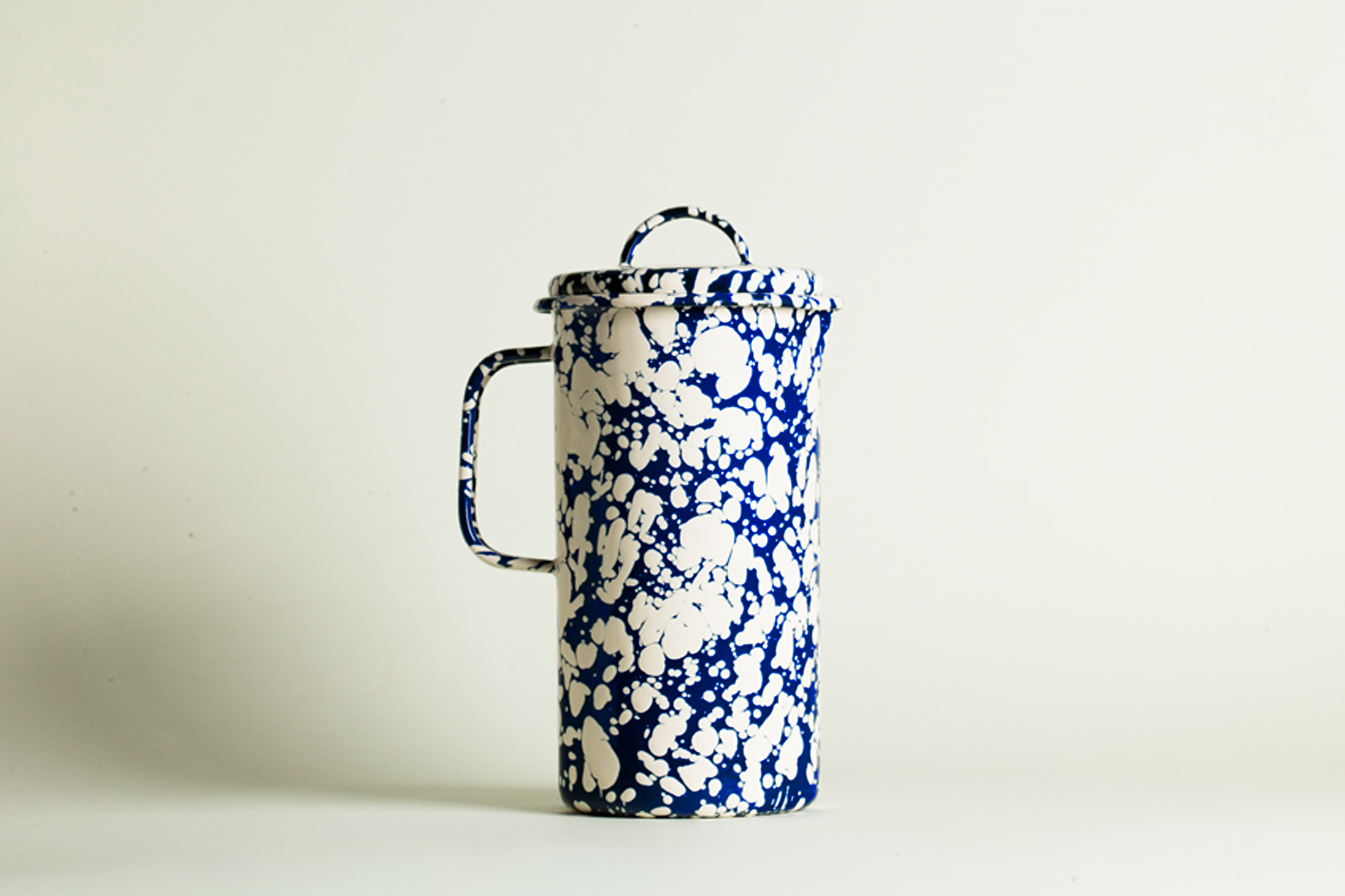 CARAFE <br> Cobalt/Ecru