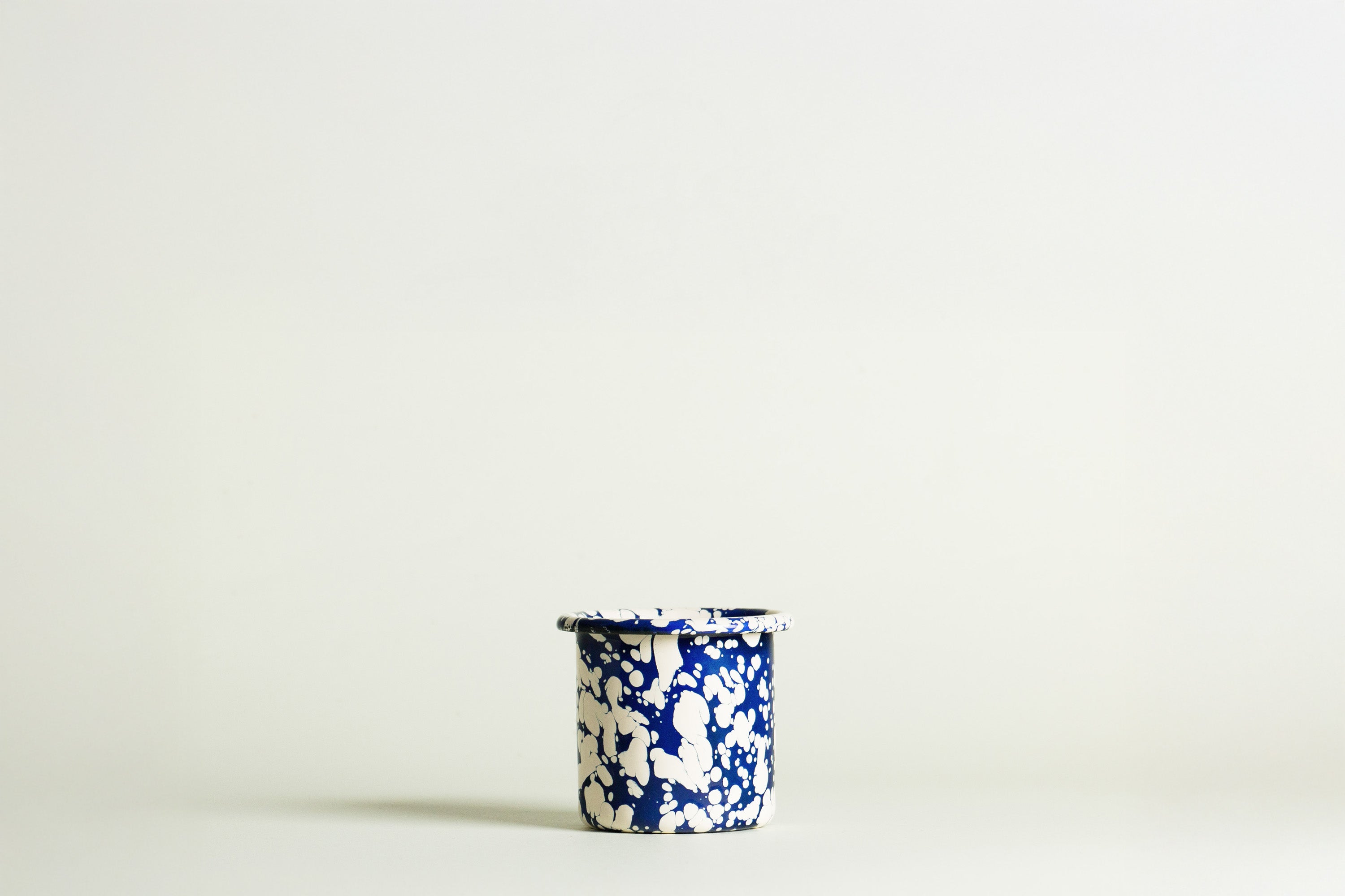 MINI-MUG  <br> Cobalt/Ecru