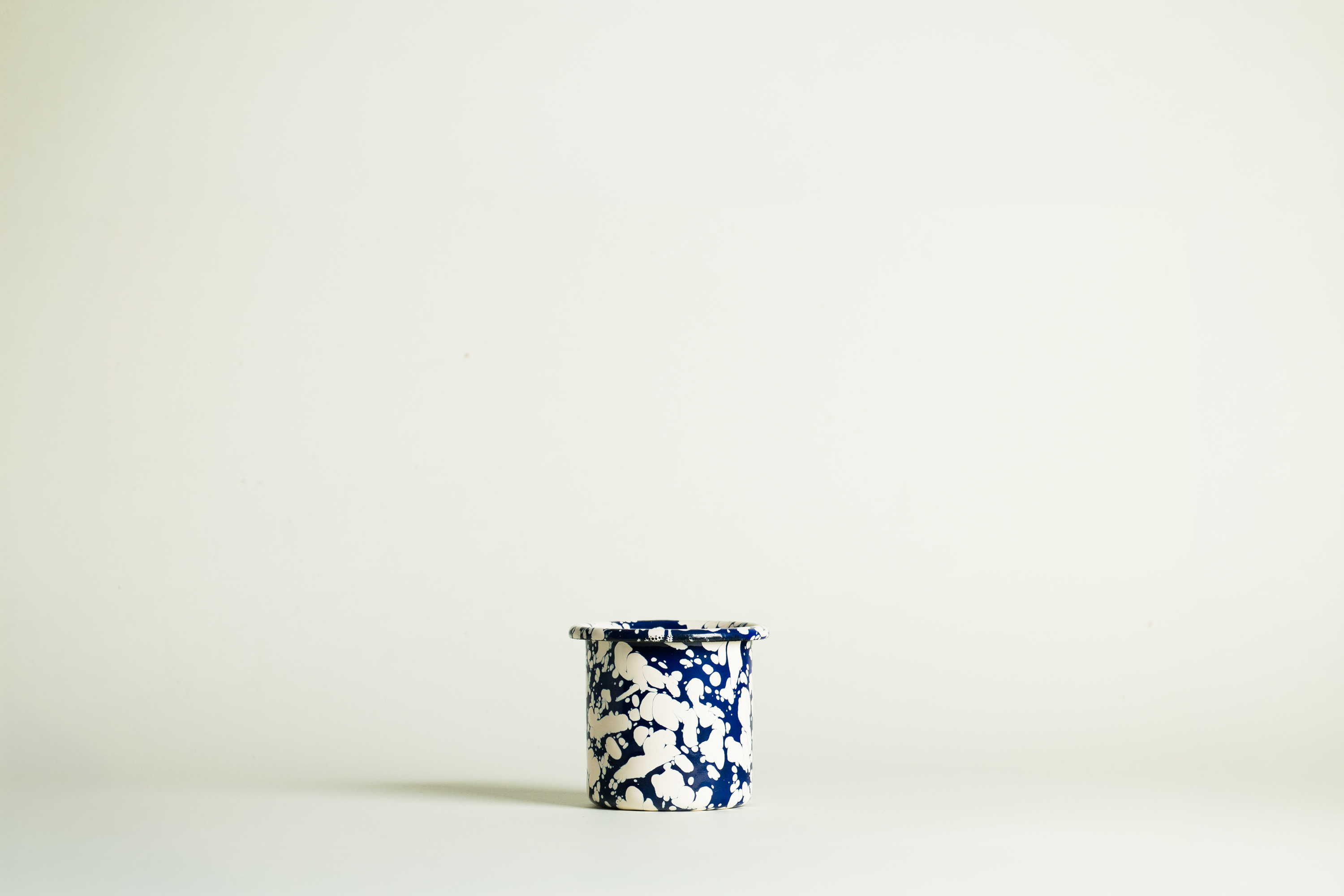 MINI-MUG  <br> Cobalt/Ecru